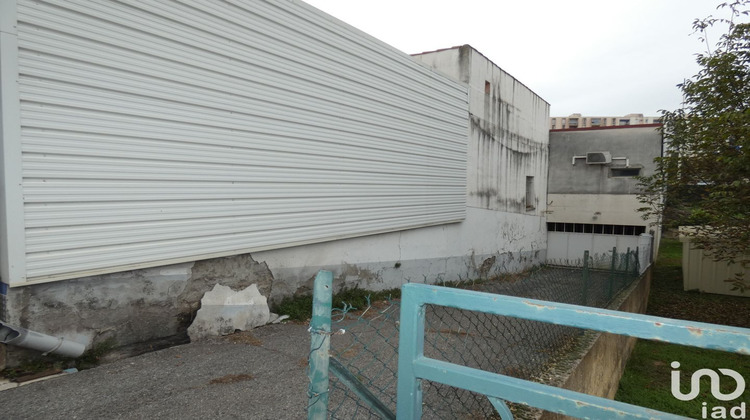 Ma-Cabane - Vente Local commercial Alès, 684 m²