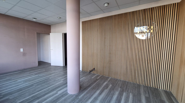 Ma-Cabane - Vente Local commercial AMBERIEU EN BUGEY, 77 m²