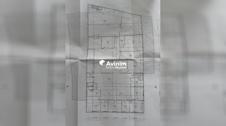 Ma-Cabane - Vente Local commercial Angers, 1800 m²