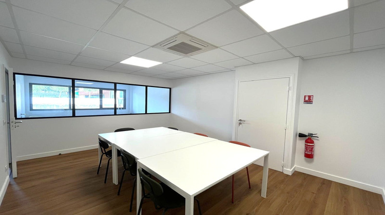 Ma-Cabane - Vente Local commercial Anglet, 102 m²