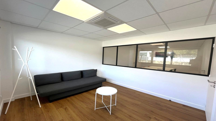 Ma-Cabane - Vente Local commercial Anglet, 102 m²