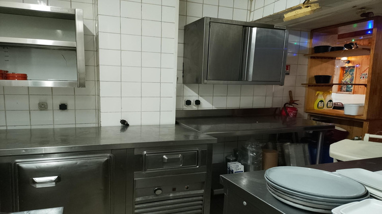 Ma-Cabane - Vente Local commercial Angouleme, 175 m²