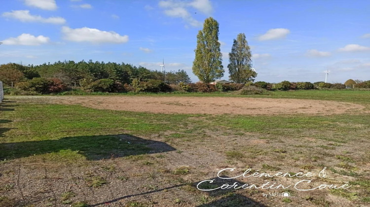 Ma-Cabane - Vente Local commercial Angrie, 1542 m²