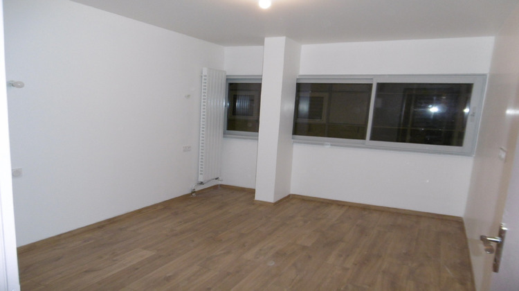 Ma-Cabane - Vente Local commercial Annemasse, 54 m²