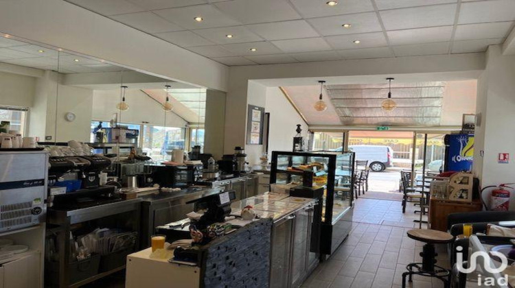 Ma-Cabane - Vente Local commercial Antibes, 58 m²