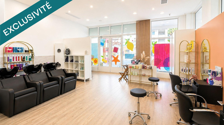 Ma-Cabane - Vente Local commercial Antibes, 130 m²