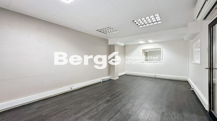 Ma-Cabane - Vente Local commercial Antibes, 302 m²