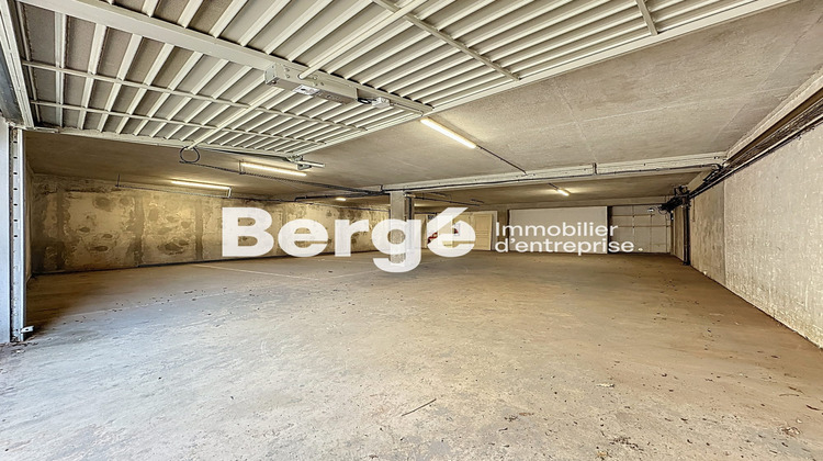 Ma-Cabane - Vente Local commercial Antibes, 333 m²