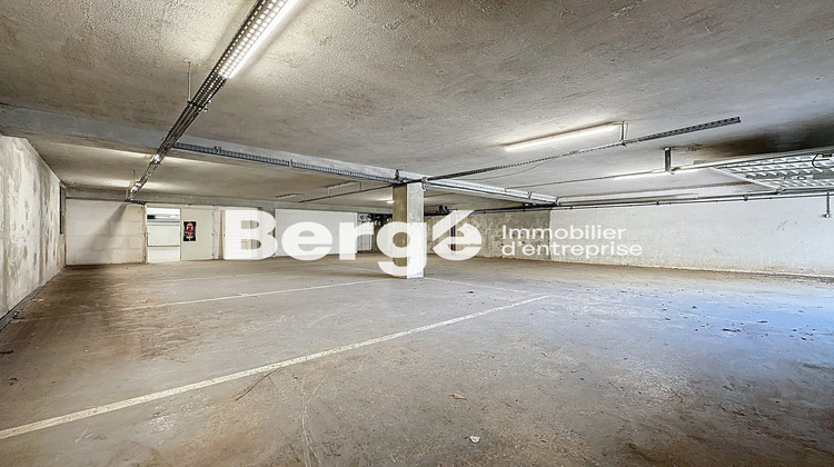Ma-Cabane - Vente Local commercial Antibes, 333 m²