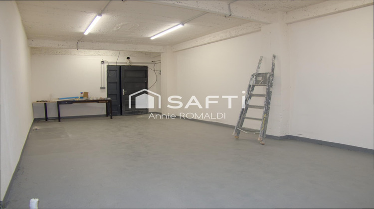 Ma-Cabane - Vente Local commercial Argenteuil, 421 m²