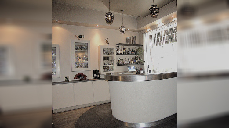 Ma-Cabane - Vente Local commercial Argenteuil, 300 m²