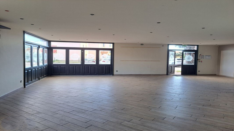 Ma-Cabane - Vente Local commercial Arles, 169 m²