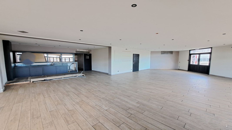 Ma-Cabane - Vente Local commercial Arles, 169 m²