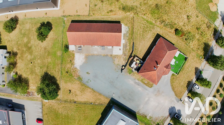 Ma-Cabane - Vente Local commercial Auneau, 218 m²
