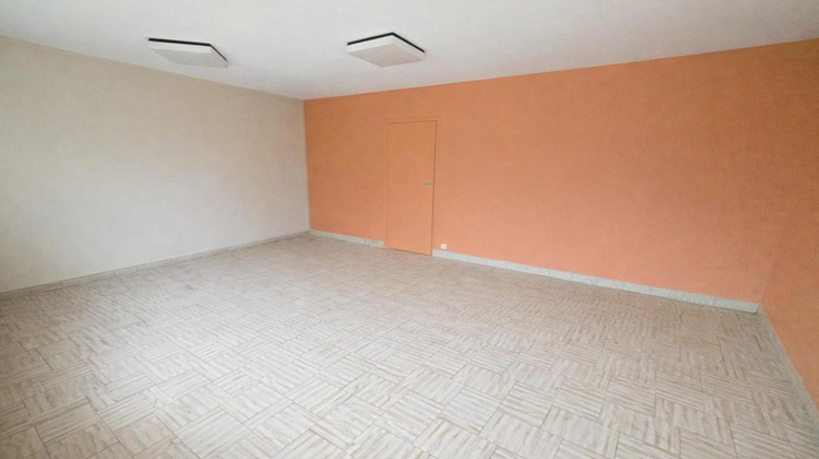 Ma-Cabane - Vente Local commercial AUNEAU BLEURY SAINT SYMPHORIEN, 45 m²