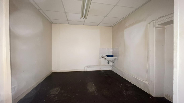 Ma-Cabane - Vente Local commercial AURILLAC, 53 m²