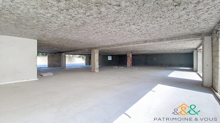 Ma-Cabane - Vente Local commercial Avignon, 250 m²