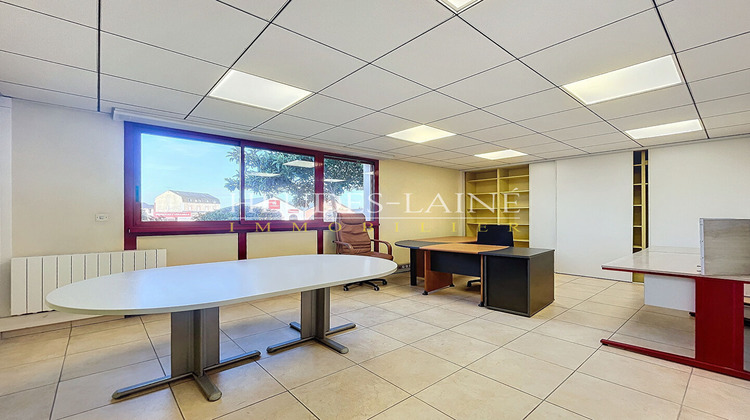 Ma-Cabane - Vente Local commercial AVRANCHES, 570 m²