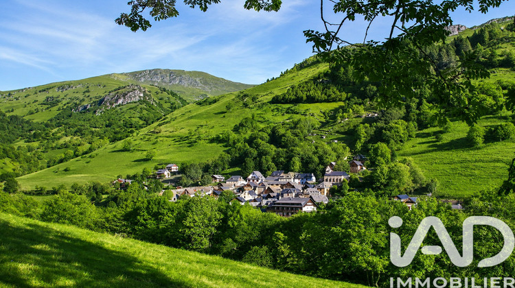 Ma-Cabane - Vente Local commercial Bagnères-de-Luchon, 1200 m²