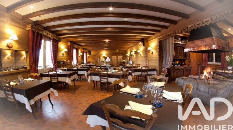 Ma-Cabane - Vente Local commercial Bagnères-de-Luchon, 1200 m²