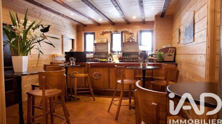 Ma-Cabane - Vente Local commercial Bagnères-de-Luchon, 1200 m²