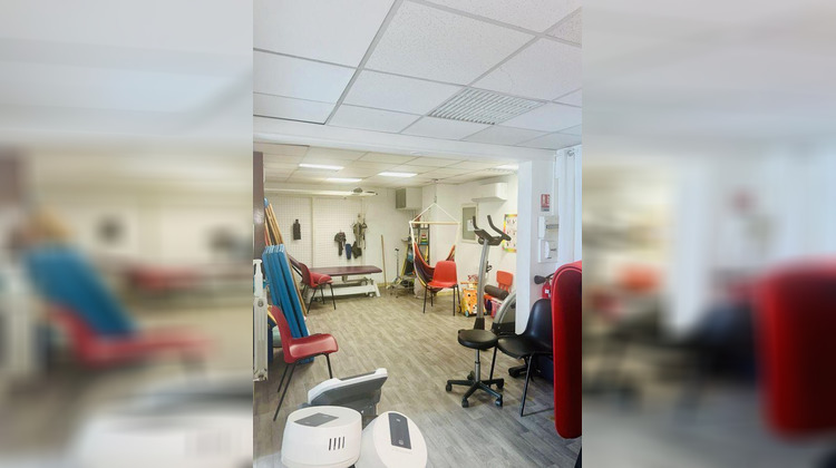 Ma-Cabane - Vente Local commercial BAGNOLS SUR CEZE, 209 m²