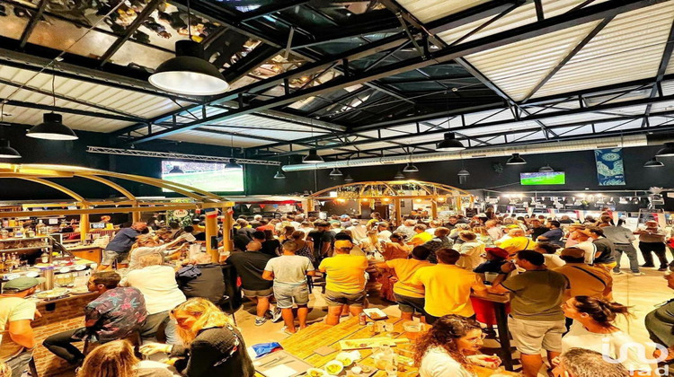 Ma-Cabane - Vente Local commercial Bagnols-sur-Cèze, 550 m²