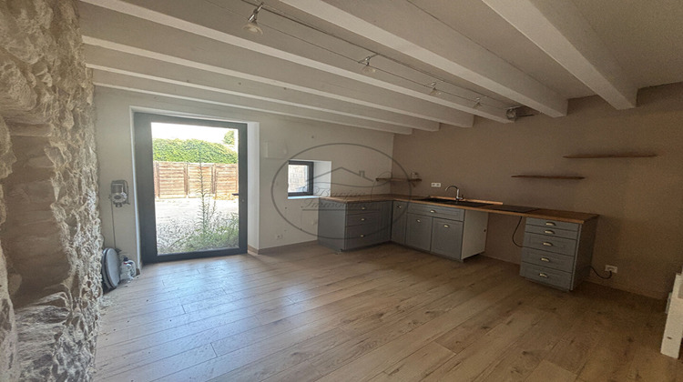 Ma-Cabane - Vente Local commercial BARJAC, 140 m²