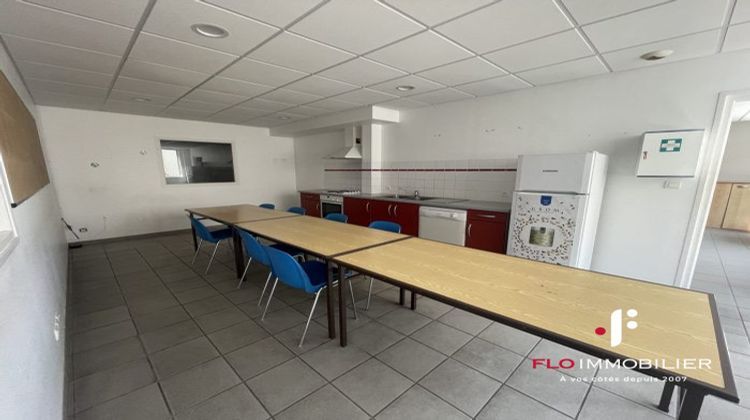 Ma-Cabane - Vente Local commercial Bayeux, 2272 m²