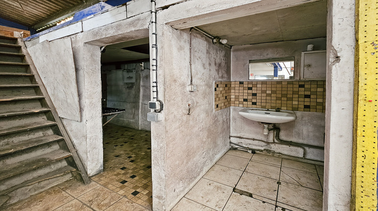 Ma-Cabane - Vente Local commercial BAZOUGES-LA-PEROUSE, 662 m²