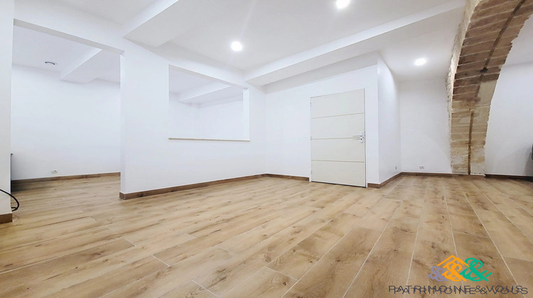 Ma-Cabane - Vente Local commercial Beaucaire, 60 m²