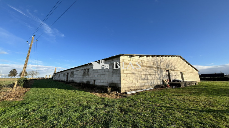 Ma-Cabane - Vente Local commercial Beaumont-le-Roger, 1620 m²