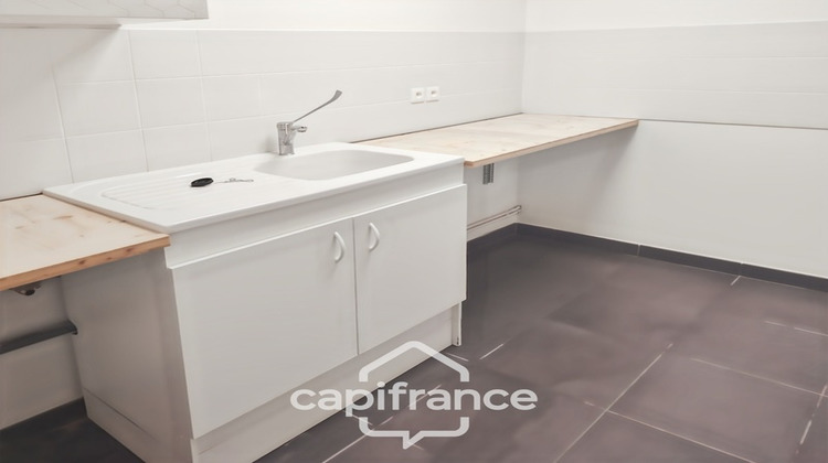 Ma-Cabane - Vente Local commercial BEAUREPAIRE, 40 m²