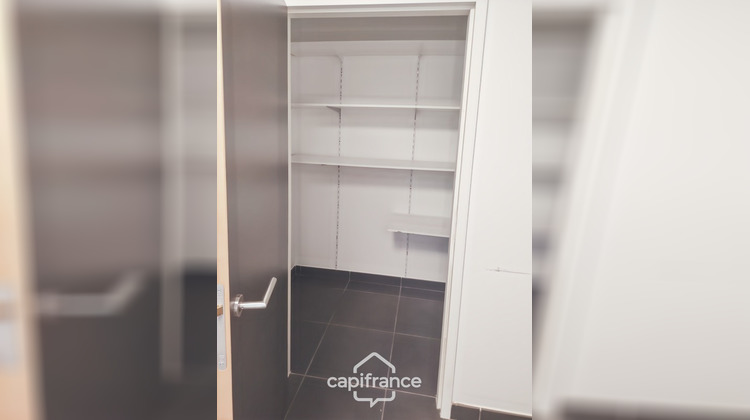 Ma-Cabane - Vente Local commercial BEAUREPAIRE, 40 m²