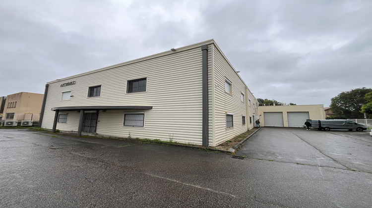 Ma-Cabane - Vente Local commercial BEAUREPAIRE, 1569 m²