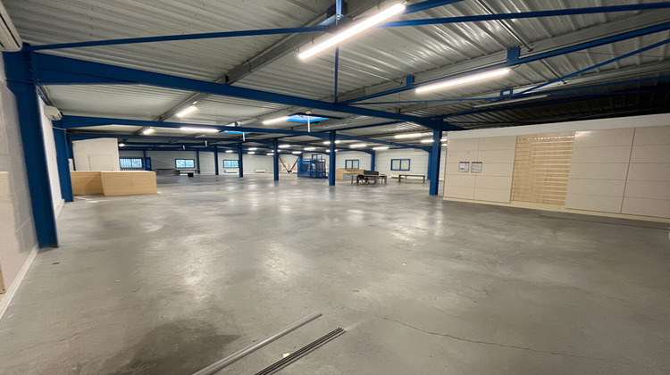 Ma-Cabane - Vente Local commercial BEAUREPAIRE, 1569 m²