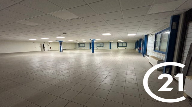 Ma-Cabane - Vente Local commercial Beaurepaire, 1730 m²