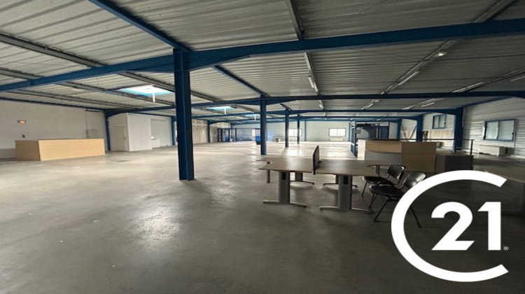 Ma-Cabane - Vente Local commercial Beaurepaire, 1730 m²