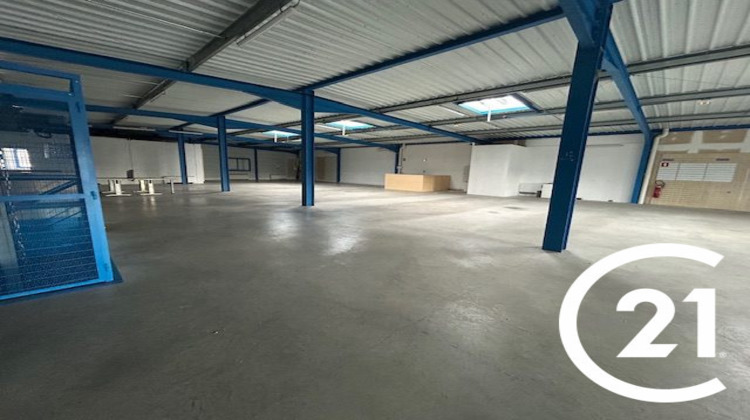 Ma-Cabane - Vente Local commercial Beaurepaire, 1730 m²