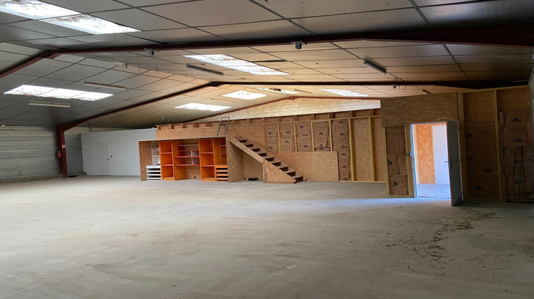 Ma-Cabane - Vente Local commercial Beauvoir-sur-Mer, 1200 m²
