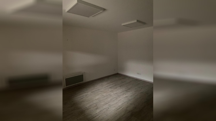 Ma-Cabane - Vente Local commercial Beauvoir-sur-Mer, 1200 m²
