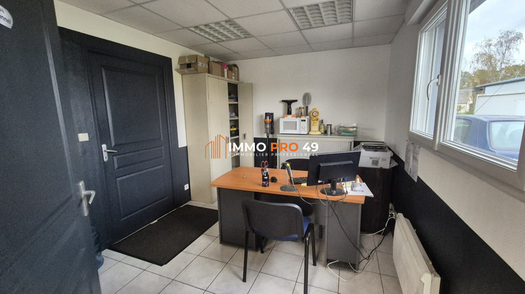 Ma-Cabane - Vente Local commercial Bécon-les-Granits, 200 m²