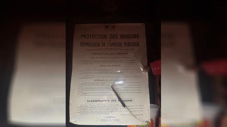 Ma-Cabane - Vente Local commercial BESANCON, 100 m²