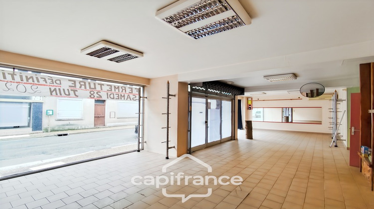 Ma-Cabane - Vente Local commercial BESSE SUR BRAYE, 179 m²