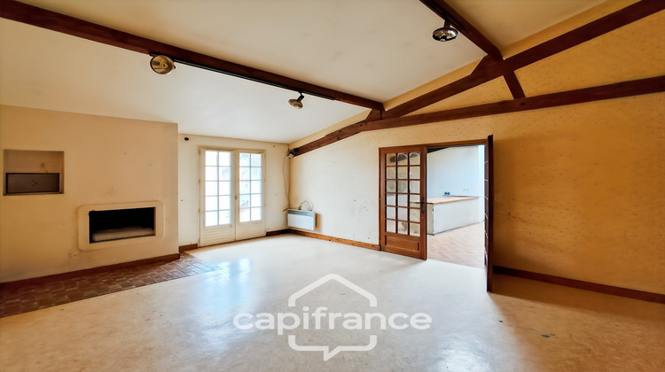 Ma-Cabane - Vente Local commercial BESSE SUR BRAYE, 179 m²