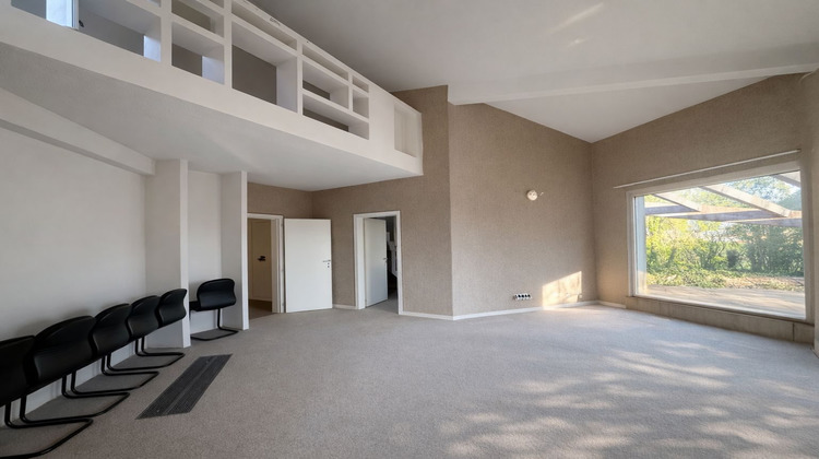 Ma-Cabane - Vente Local commercial Besse-sur-Issole, 16 m²
