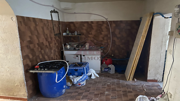 Ma-Cabane - Vente Local commercial BESSEGES, 81 m²