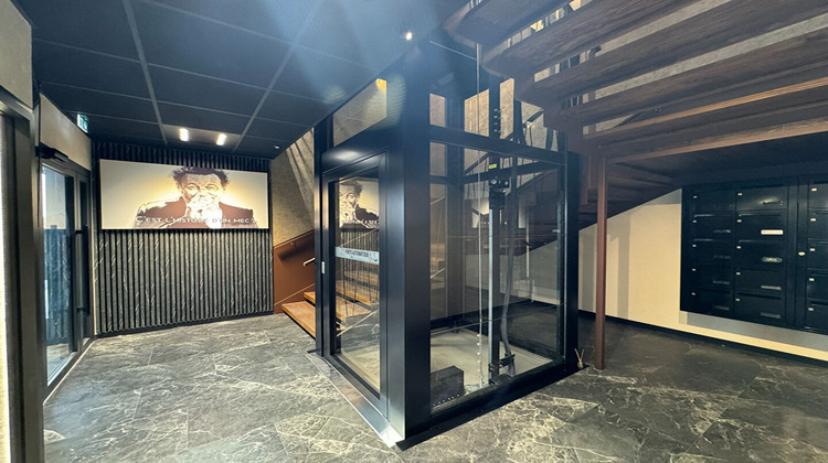 Ma-Cabane - Vente Local commercial BETHENY, 228 m²