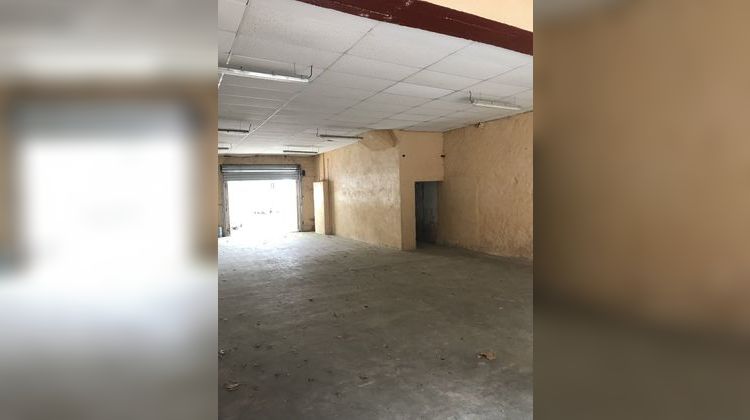 Ma-Cabane - Vente Local commercial BEZIERS, 238 m²