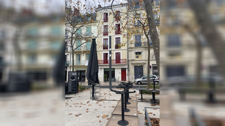Ma-Cabane - Vente Local commercial BEZIERS, 160 m²